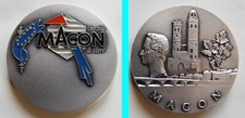 Médaille de la Ville de MACON par PICHARD (Bronze) 6,4 cm, 159 gr