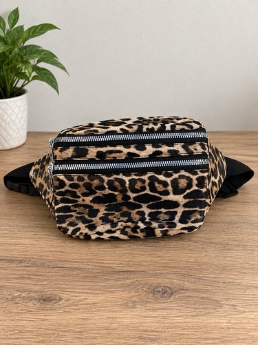 Sac banane motif léopard