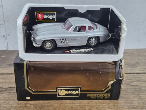 Voiture miniature mercedes - miniature,