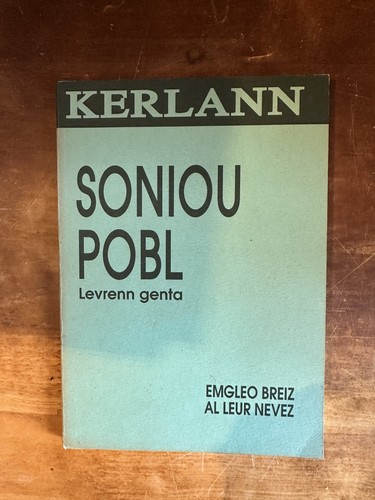 Kerlann soniou pobl levrenn - pobl,,