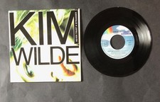 KIM WILDE - NEVER TRUST A STRANGER - 45 T
