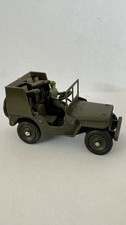 Dinky Toys Jeep avec rampe lance missiles / 80B - Envoi offert