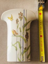 Vase porcelaine allemande Hutschenreuther signé Ole Winther décor floral n°6435