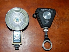 TRES BON ÉTAT .2 ANCIENS FLASHS A LAMPE.0ROLLEIFLASH ET FEX FLASH