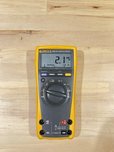 Fluke 179 true rms multimeter - fluke,