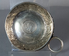 Ancien Tastevin argent + piece V. Emanuele anse serpent Minerve 72 gr C096