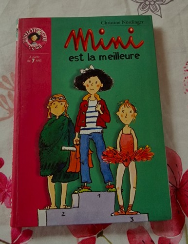 Livre enfant mini est - est, la