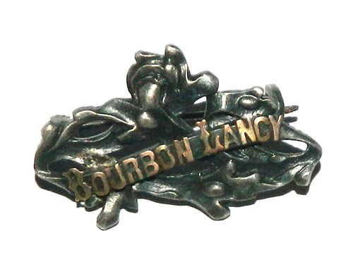 Jolie broche bourbon lancy - bourbon,