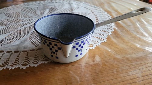 Ancien petit poêlon - , lustucru