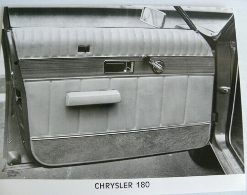 Photo presse chrysler 180 - presse,