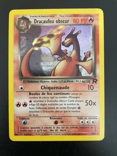 Carte pokemon dracaufeu - dracaufeu, obscur
