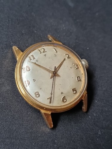 Ancienne montre mécanique - montre,