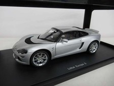 AUTOART LOTUS EUROPA S 1/18 scale car