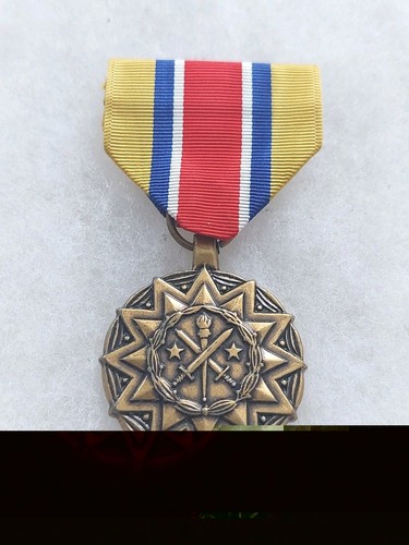 Une médaille commémorative