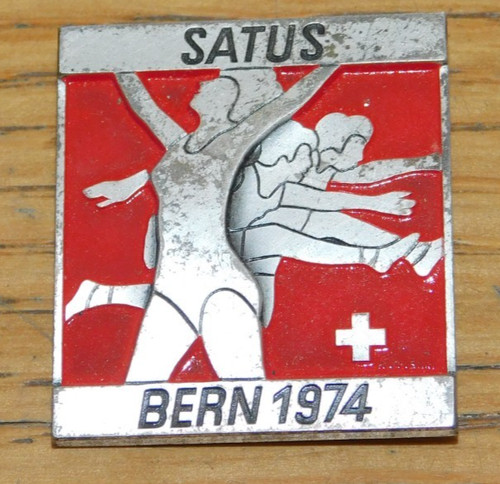 Broche médaille insigne - broche,