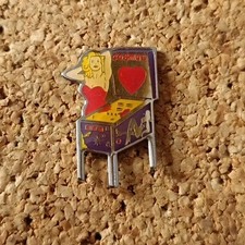 Pins Pins Up Flipper