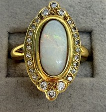 Bague Avec Diamant Et Pierre