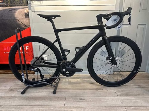 Bmc teammachine slr01 three - teammachine,