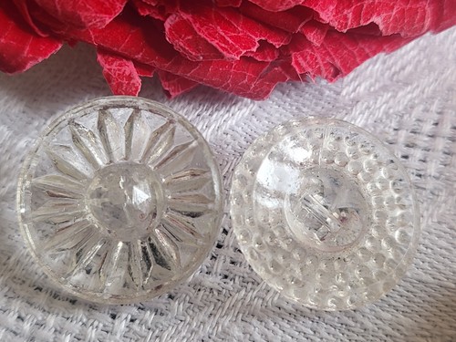 Duo boutons anciens - , en