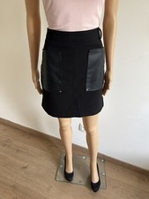Jupe noire avec simili cuir