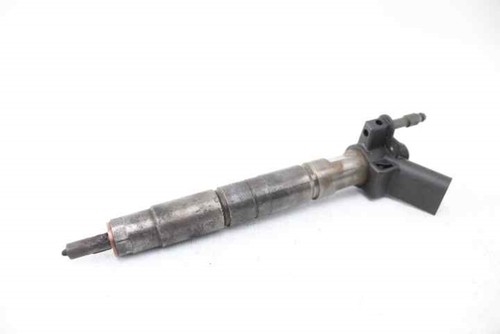 779787704 injecteur bmw serie1 - 779787704,
