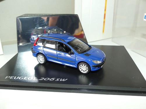 Peugeot 206 bleu - sw, 1:43