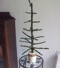 Sapin de Noël artificiel des années 1940 - celluloïd / plastique précoce / 28,5 pouces / PROPRIÉTAIRE FAMILIAL