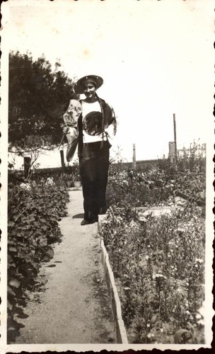 Snapshot femme debout - snapshot,