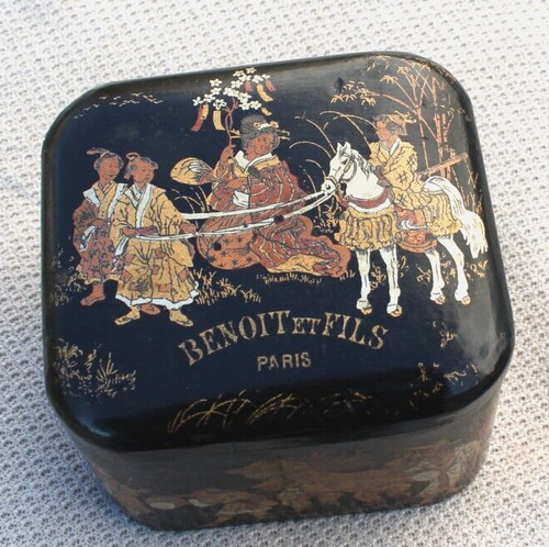 Ancienne boite biscuit ou - , de