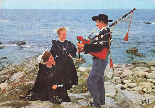 Lorient costumes coiffes - 56, et