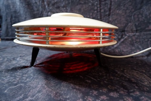 Space age ufo - space,