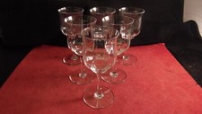 Service de 6 verres a vin en