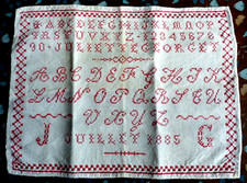 ABÉCÉDAIRE ANCIEN ROUGE  1885 41,5 X 32 - BRODERIE POINT DE CROIX BAISSE DE PRIX