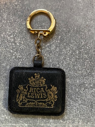 Ancien porte cle bourbon - cle,