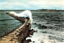 SAINT-MALO - cité corsaire - Tempête sur le Môle des Noires - Cote d'Emeraude 