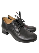 THINK! Chaussures à lacets