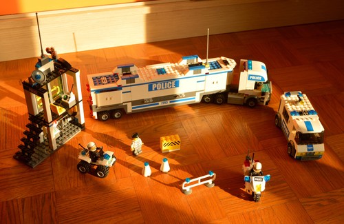 Lego city police lot 7743 - city,