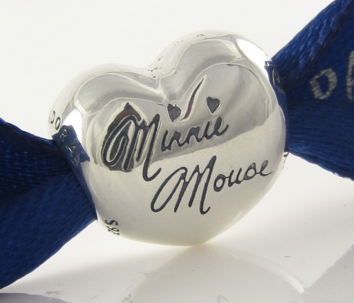 Disney parks minnie signature - disney,