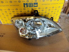 n°he248 phare droit mercedes