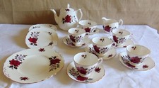 SERVICE A THE ET A GATEAUX FAIENCE CLOCLOUGH BONE CHINA ENGLAND 21 PIECES