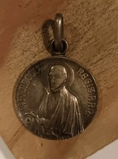 Médaille Religieuse Ancienne