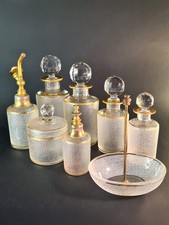 Garniture de toilette Napoléon III en cristal givré Saint Louis – 8 pièces