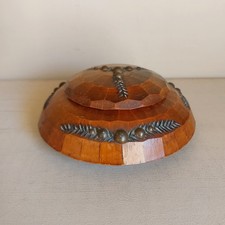 Belle boîte hêtre tourné et