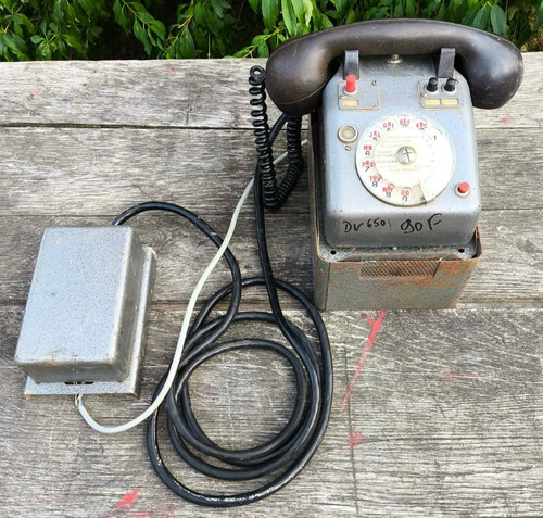 Ancien téléphone cadran - téléphone,