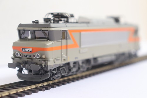 Locomotive électrique 7323 - électrique, bb