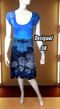 Desigual Taille 38 Superbe robe manches courtes bleue et noire femme
