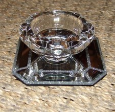 Bougeoir verre ciselé forme