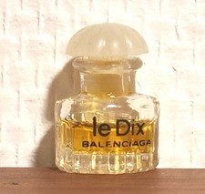 Extrait de Parfum Le Dix de Balenciaga 1 ml.Sérigraphie. Très bon état