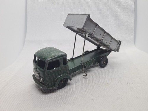 Dinky toys camion simca - simca, cargo