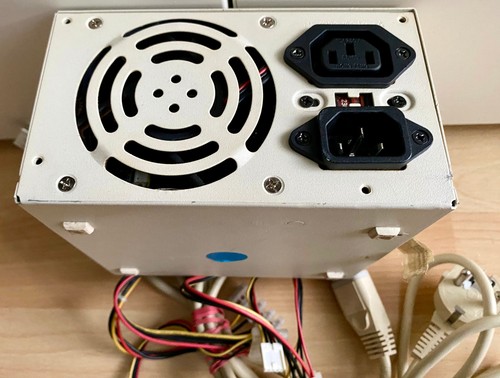 Alimentation pour commodore - alimentation,